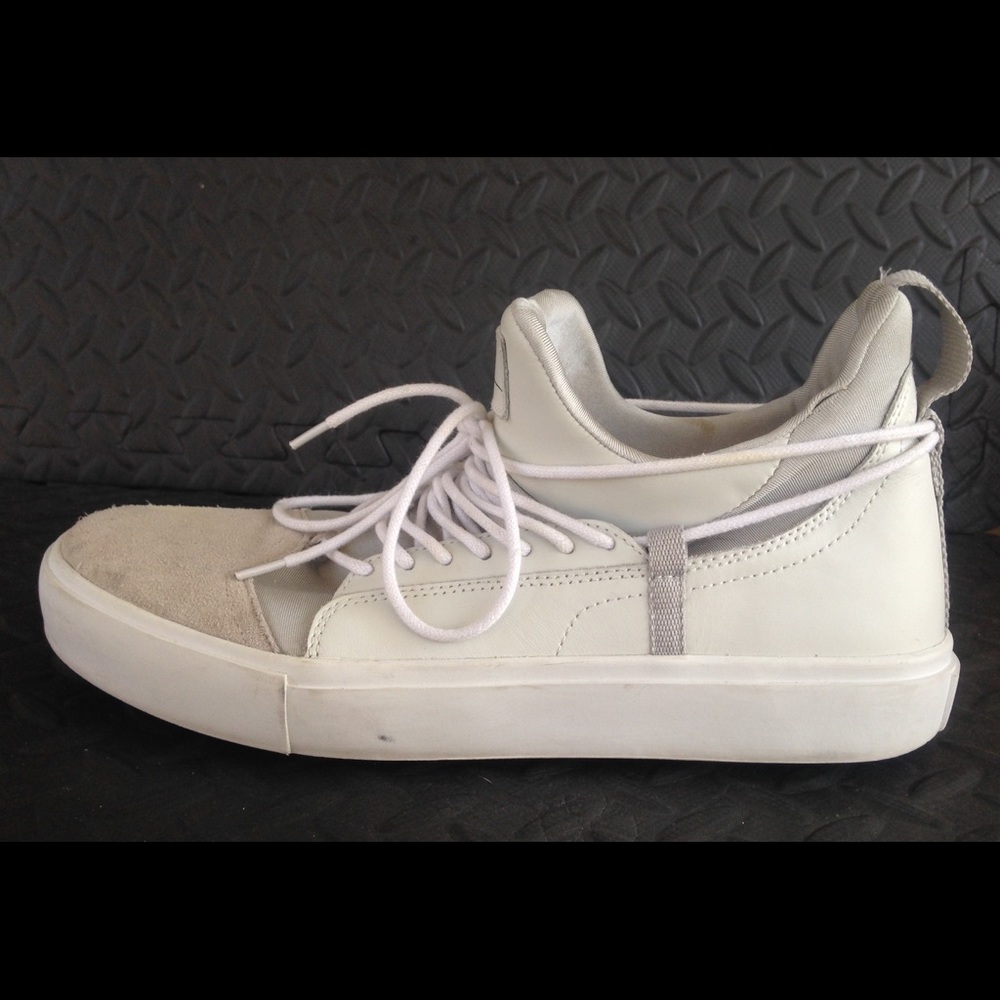 Article no. Men's size 10.5 used fine rare quality